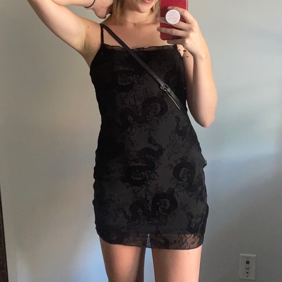 Dress - Picture 2 of 5